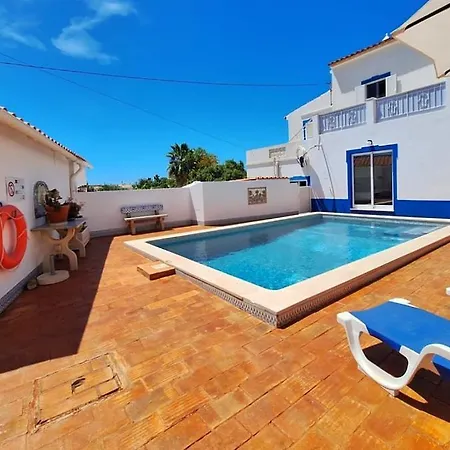 Arvela Villa